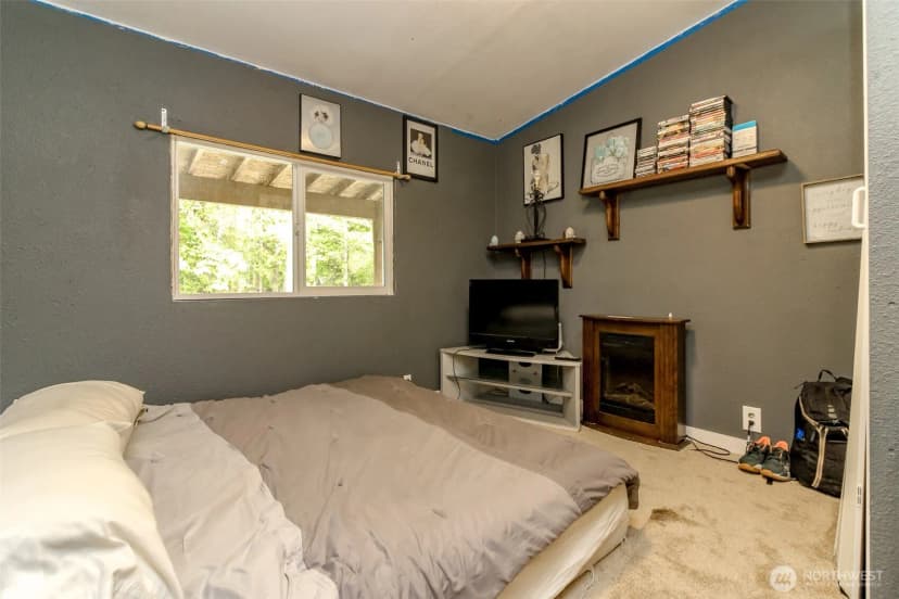 Property photo for 19510 215th Street E, Orting photo 19