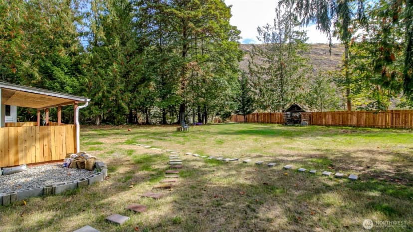 Property photo for 19510 215th Street E, Orting photo 28