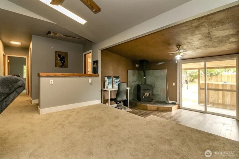 Property photo for 19510 215th Street E, Orting photo 9