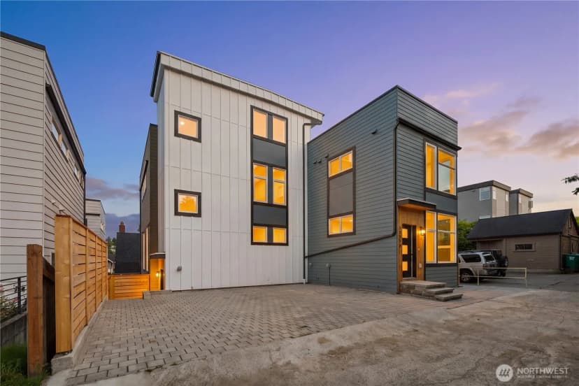 Property photo for 3035 A 21st Avenue W, Seattle photo 28