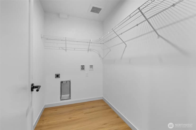 Property photo for 3035 A 21st Avenue W, Seattle photo 17