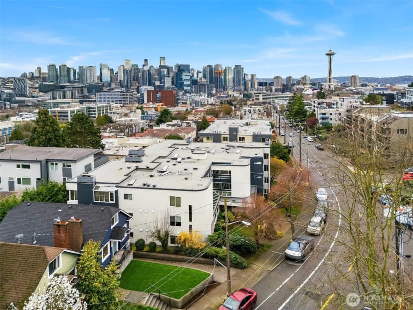 Property photo for 1412 Taylor Avenue N, Seattle photo 35