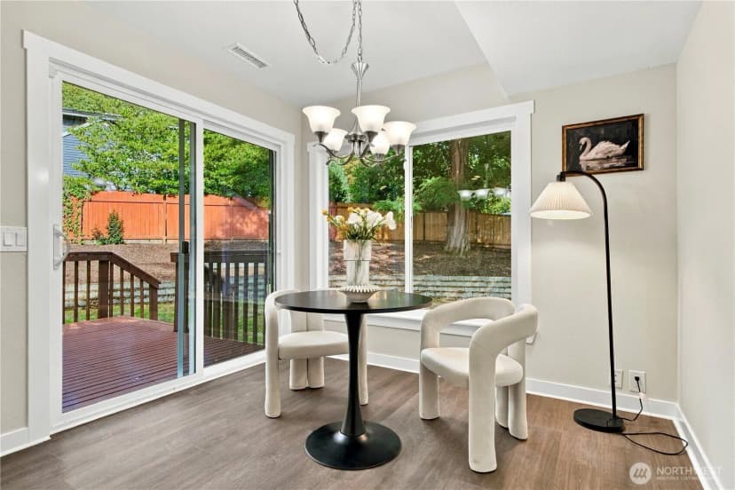 Property photo for 12613 93rd Place Ne, Kirkland photo 10
