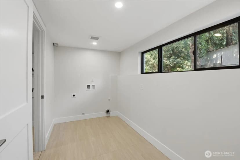 Property photo for 836 Nw Richmond Beach Road, Shoreline photo 24
