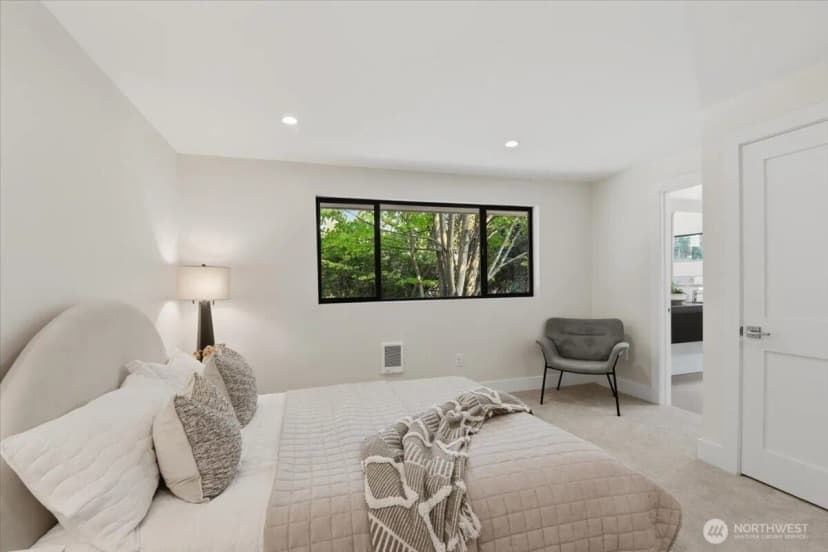 Property photo for 836 Nw Richmond Beach Road, Shoreline photo 14