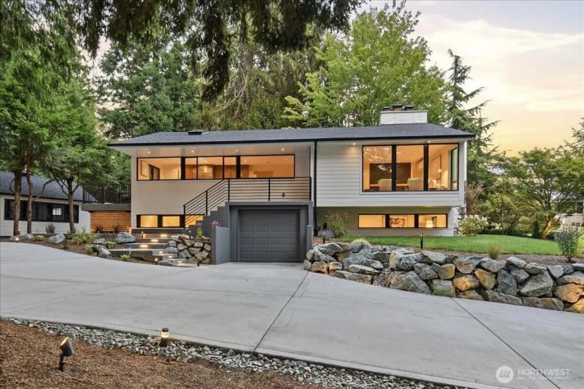 Property photo for 836 Nw Richmond Beach Road, Shoreline photo 3