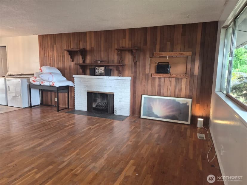 Property photo for 9838 S 210th Place, Kent photo 13