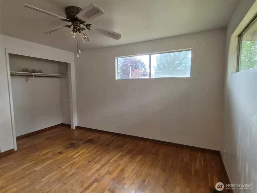 Property photo for 9838 S 210th Place, Kent photo 19