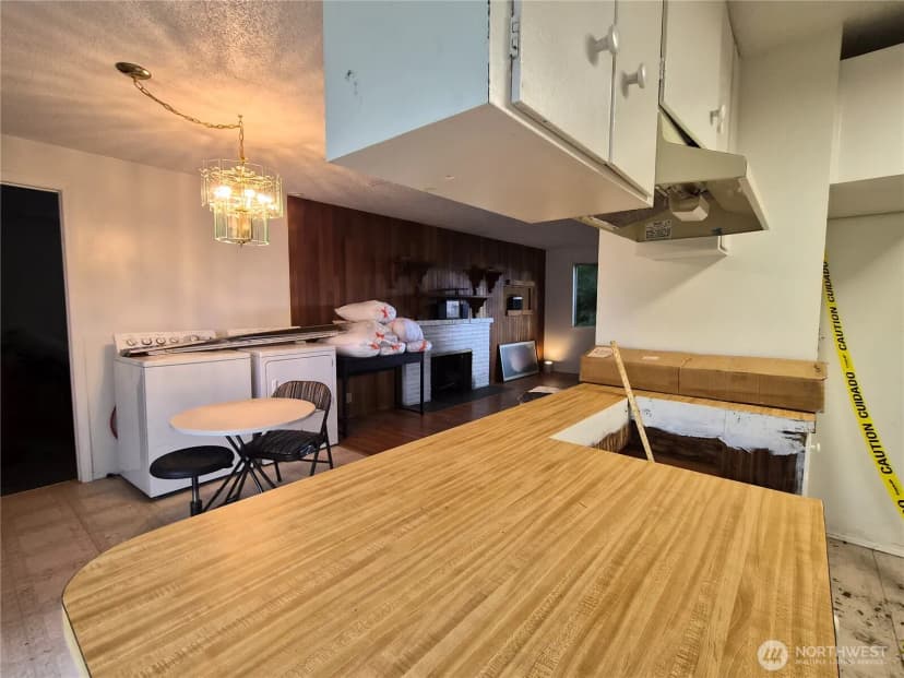Property photo for 9838 S 210th Place, Kent photo 8