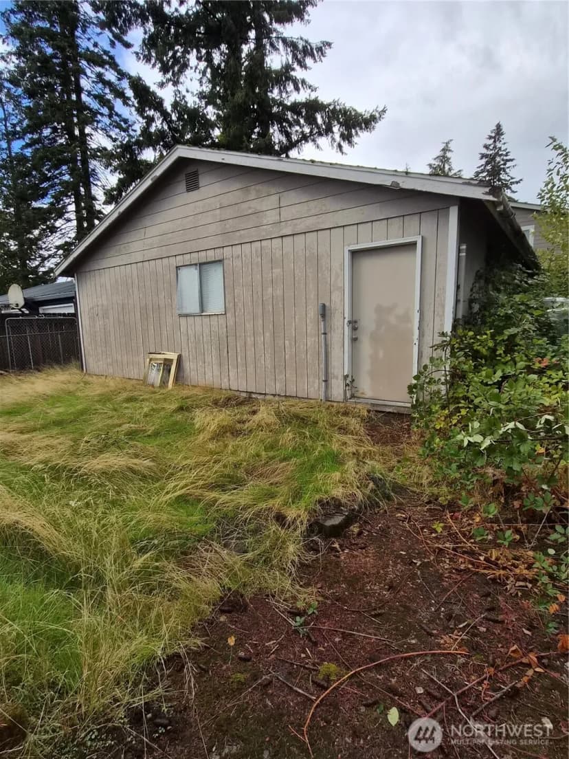 Property photo for 9838 S 210th Place, Kent photo 24