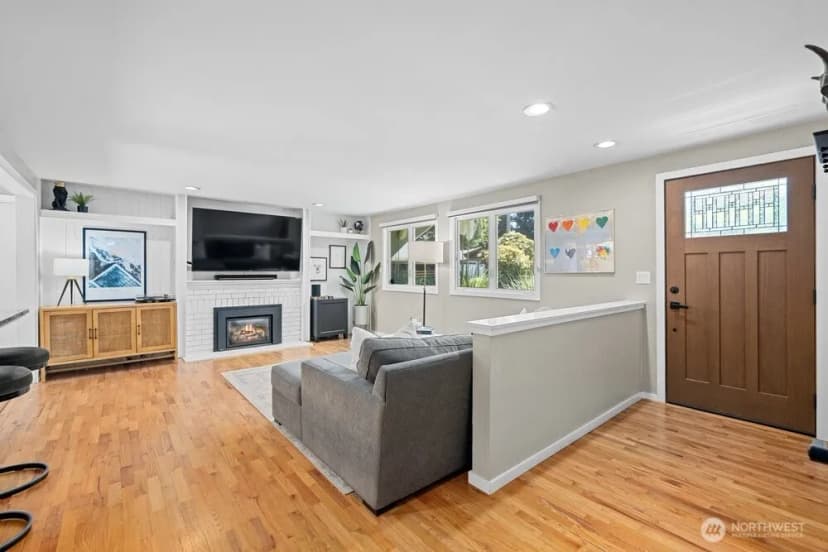 Property photo for 12610 Se 73rd Place, Newcastle photo 5