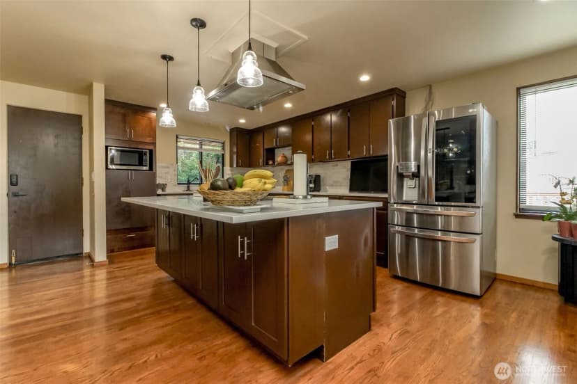 Property photo for 7227 S 128th, Seattle photo 5