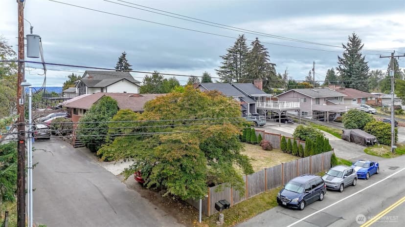 Property photo for 7227 S 128th, Seattle photo 13