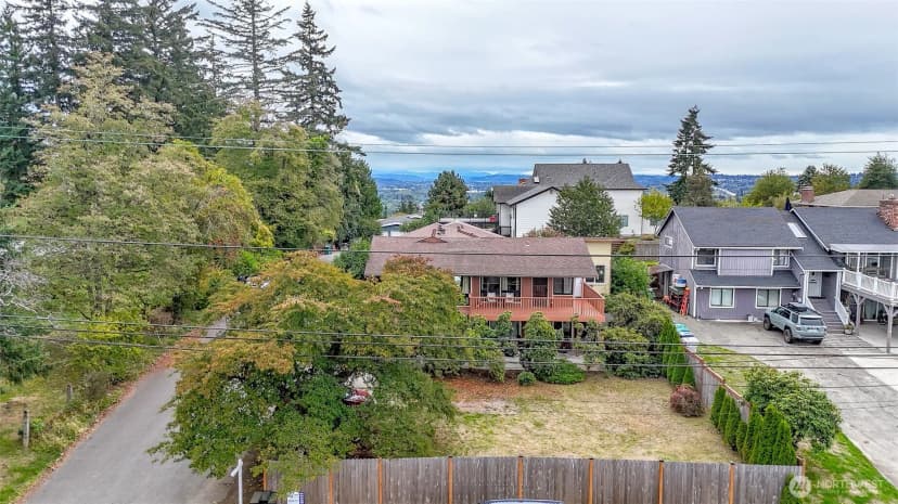 Property photo for 7227 S 128th, Seattle photo 32