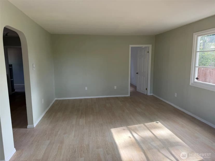 Property photo for 1721 S Mason Avenue, Tacoma photo 6