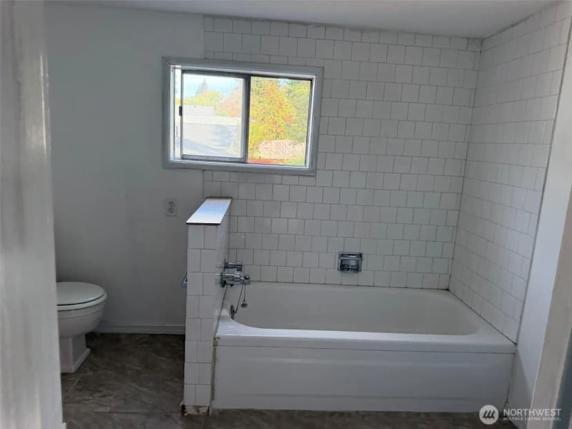 Property photo for 1721 S Mason Avenue, Tacoma photo 12