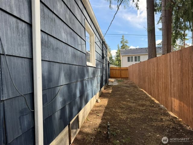 Property photo for 1721 S Mason Avenue, Tacoma photo 2