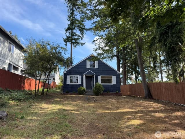 Property photo for 1721 S Mason Avenue, Tacoma photo 4