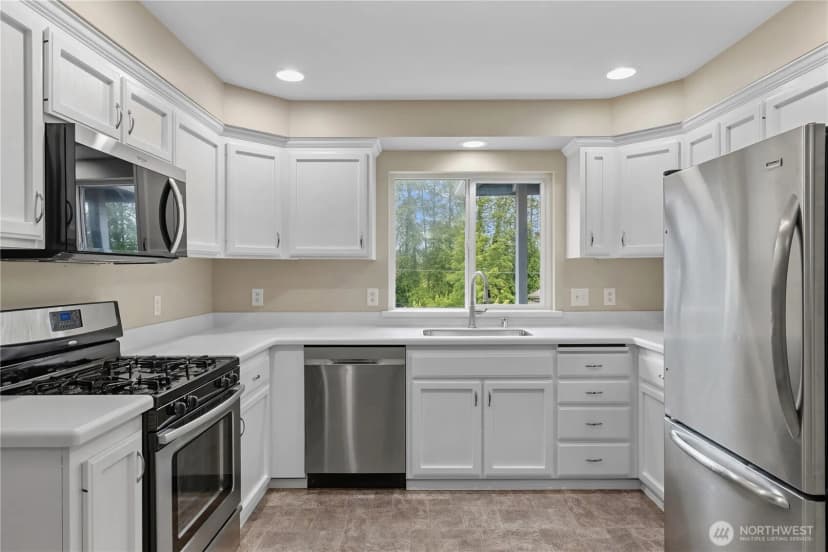 Property photo for 2210 Grade Road #2, Lake Stevens photo 13