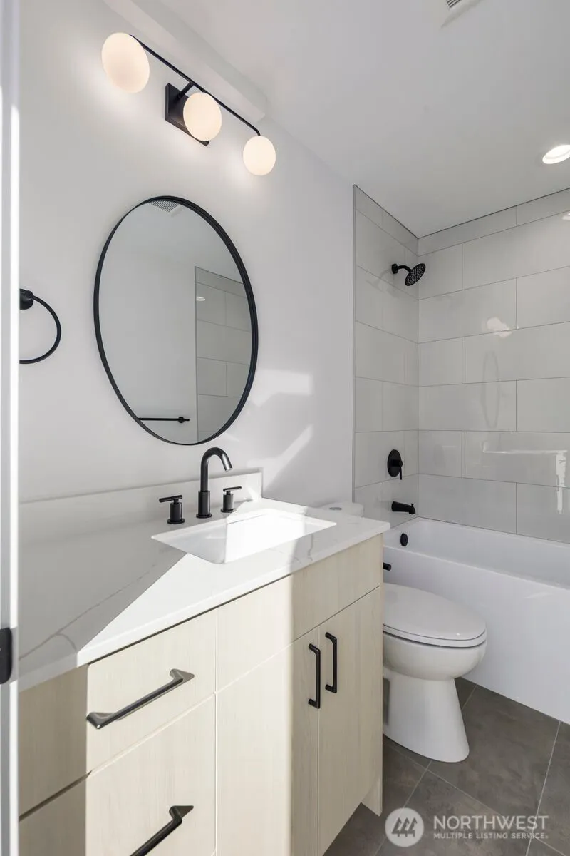 Property photo for 518 N 102nd Street, Seattle photo 12