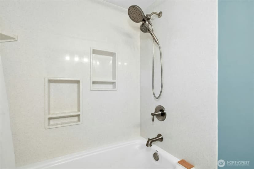 Property photo for 733 N 97th Street, Seattle photo 21