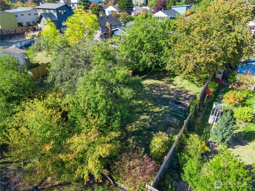 Property photo for 733 N 97th Street, Seattle photo 34