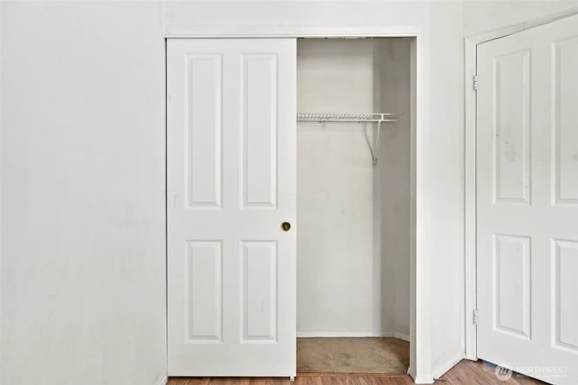 Property photo for 6704 S 239th Place #b102, Kent photo 25