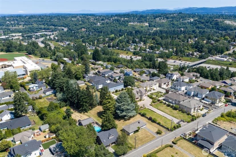 Property photo for 4624 S 146th Street, Tukwila photo 23