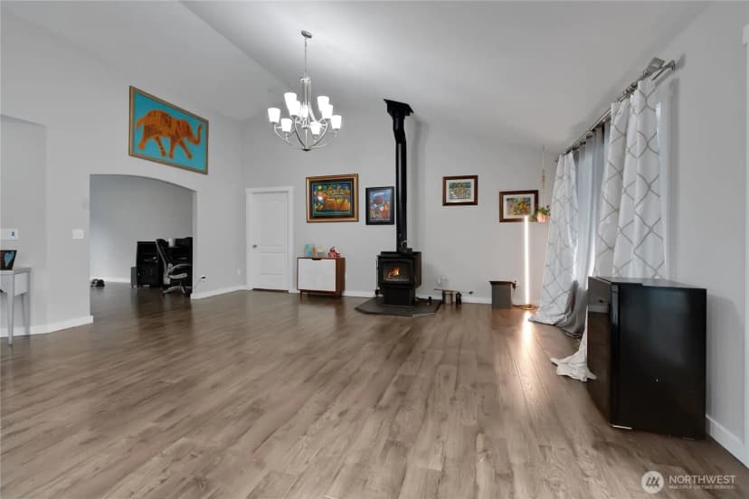 Property photo for 34518 99th Avenue S, Roy photo 12