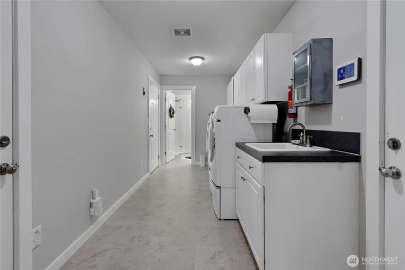 Property photo for 34518 99th Avenue S, Roy photo 22