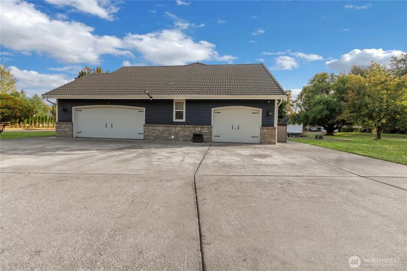 Property photo for 34518 99th Avenue S, Roy photo 29