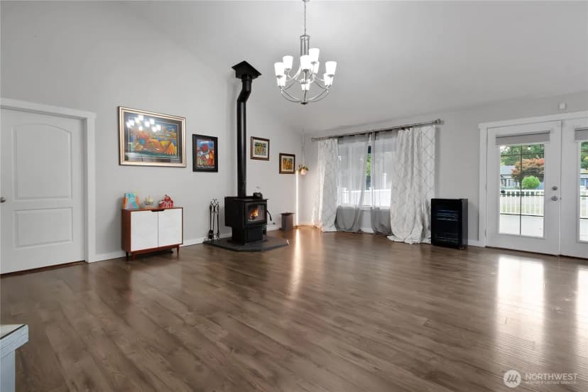 Property photo for 34518 99th Avenue S, Roy photo 11
