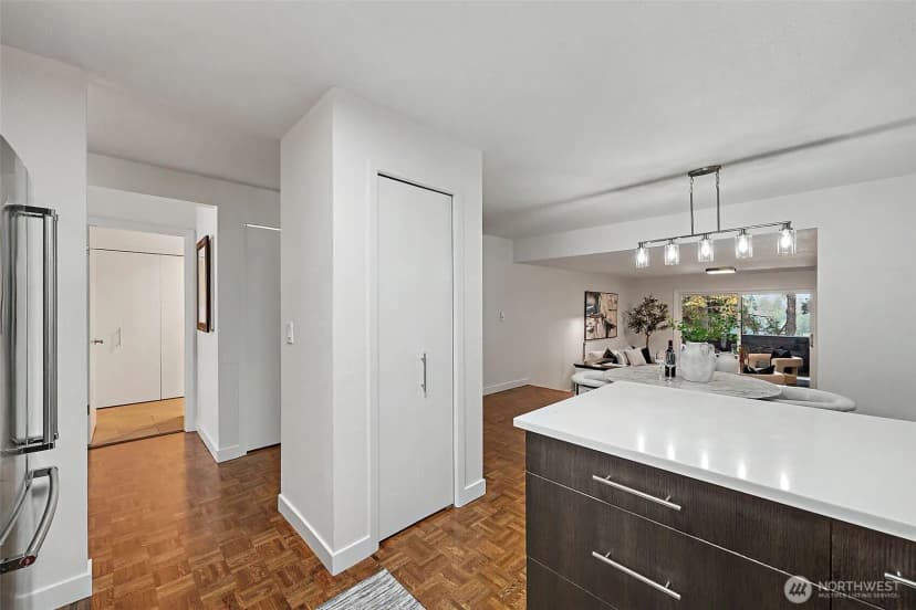 Property photo for 13605 Ne 8th Street #203, Bellevue photo 7