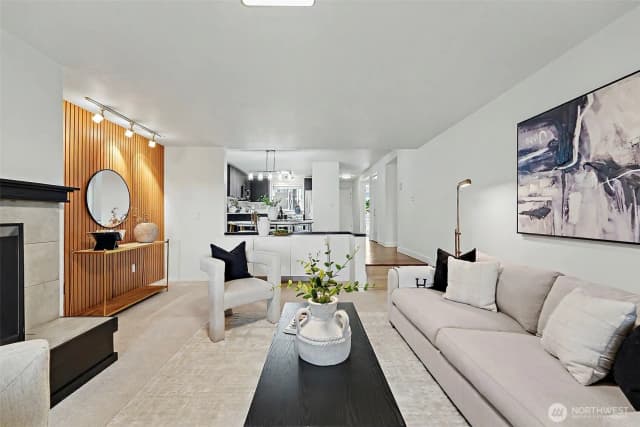 Property photo for 13605 Ne 8th Street #203, Bellevue