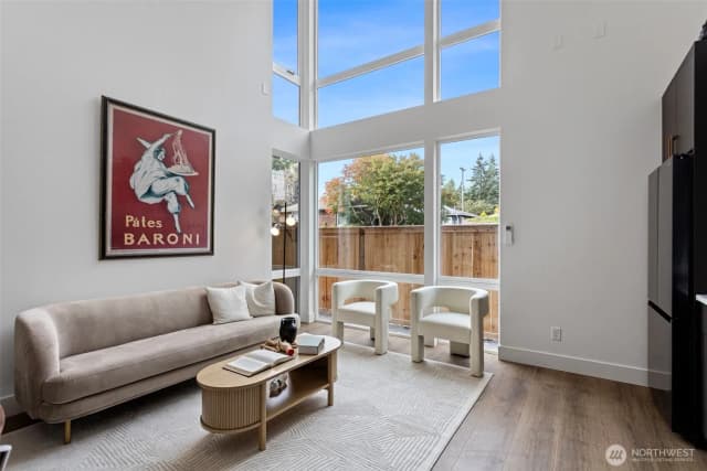 Property photo for 6318 41st Avenue Sw #e5, Seattle photo 5