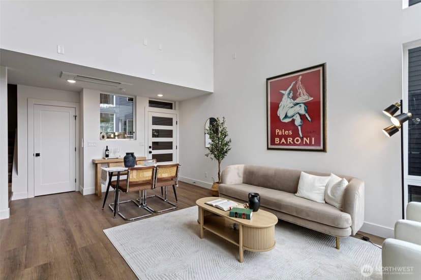 Property photo for 6318 41st Avenue Sw #e5, Seattle photo 6