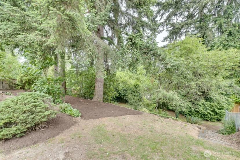 Property photo for 15062 Se 44th Street, Bellevue photo 8
