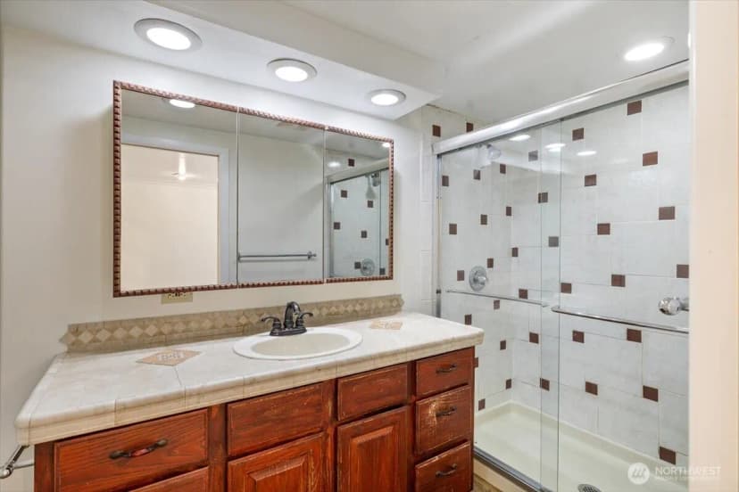 Property photo for 15062 Se 44th Street, Bellevue photo 12