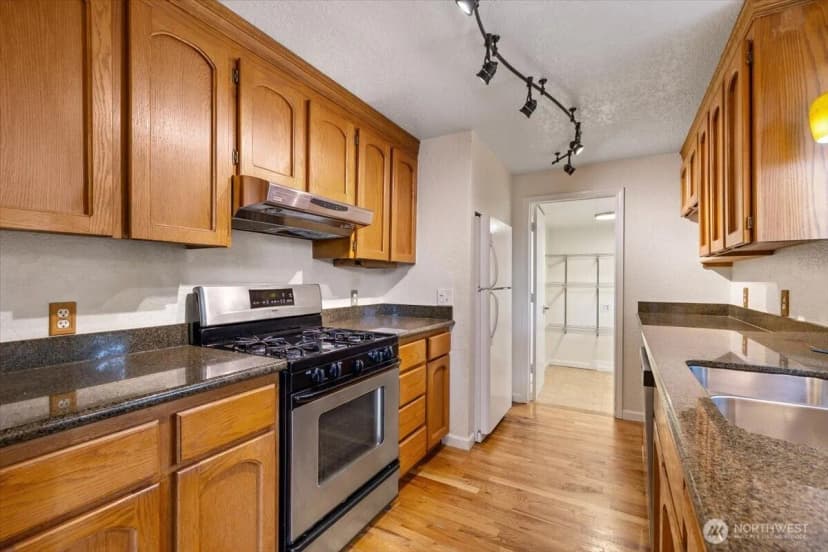 Property photo for 15062 Se 44th Street, Bellevue photo 31