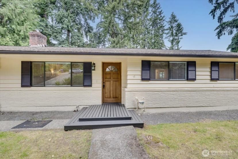 Property photo for 15062 Se 44th Street, Bellevue photo 2