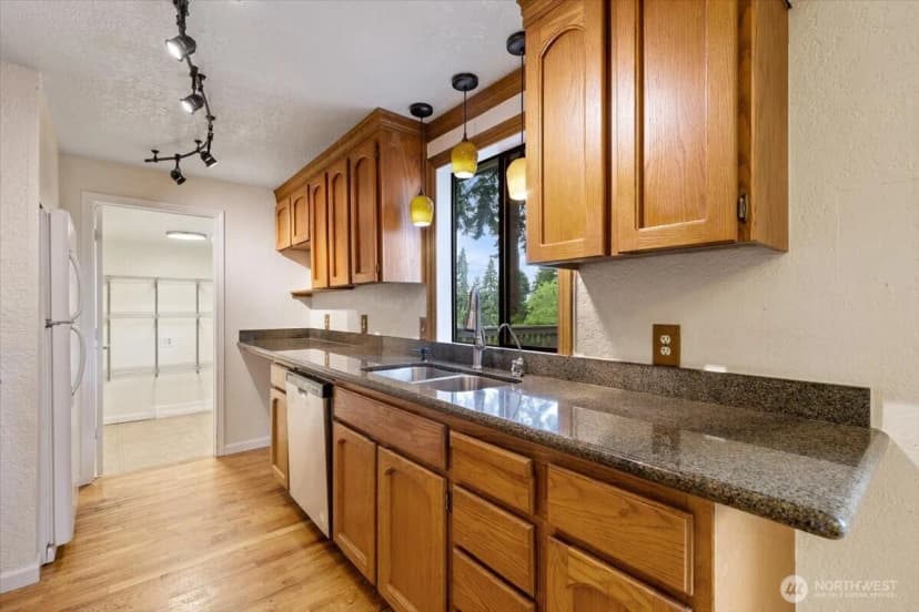 Property photo for 15062 Se 44th Street, Bellevue photo 32