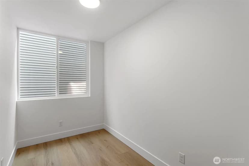 Property photo for 6318 41st Avenue Sw #c3, Seattle photo 12