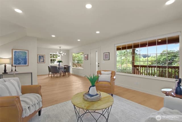 Property photo for 10454 Arrow Point Drive Ne, Bainbridge Island photo 5