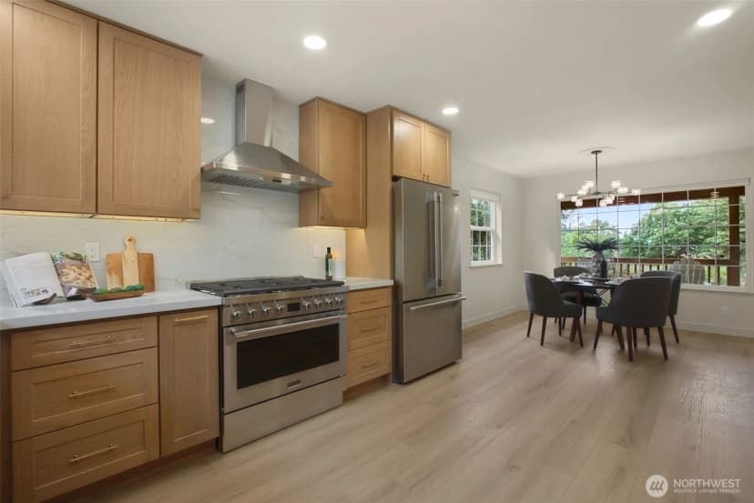 Property photo for 10454 Arrow Point Drive Ne, Bainbridge Island photo 13