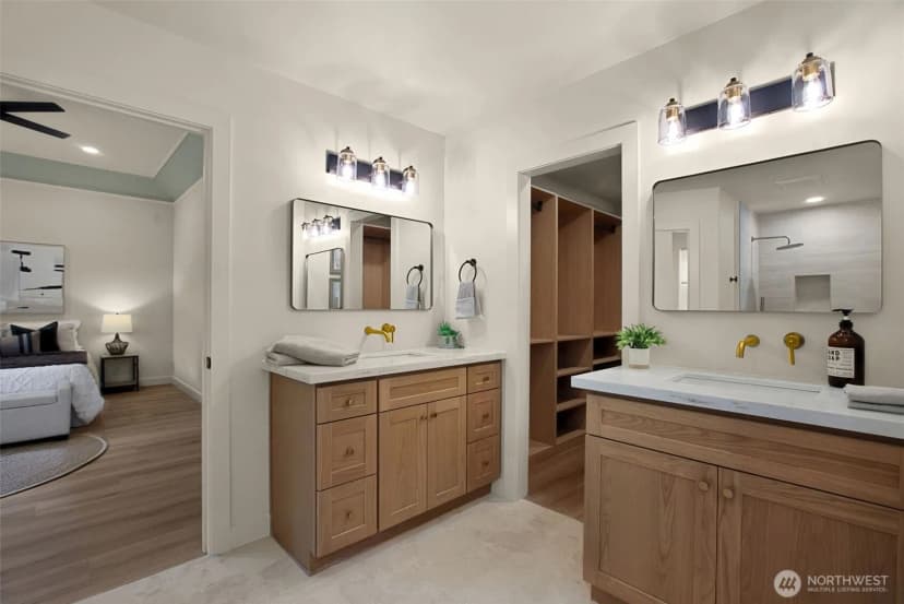 Property photo for 10454 Arrow Point Drive Ne, Bainbridge Island photo 19
