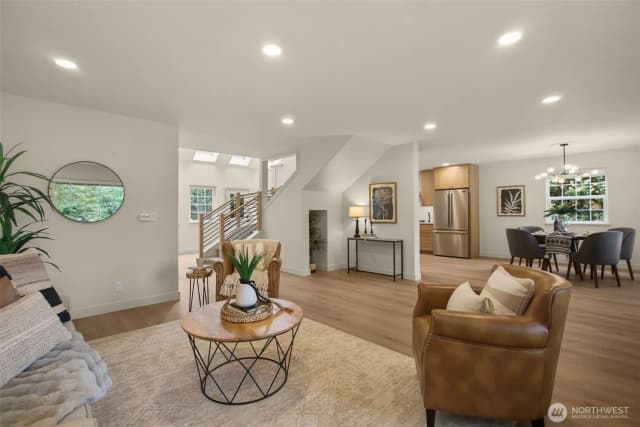 Property photo for 10454 Arrow Point Drive Ne, Bainbridge Island photo 4