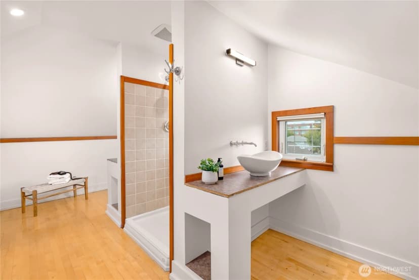 Property photo for 529 Avenue C, Snohomish photo 20