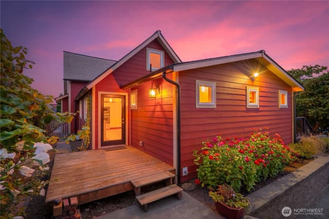 Property photo for 529 Avenue C, Snohomish photo 5