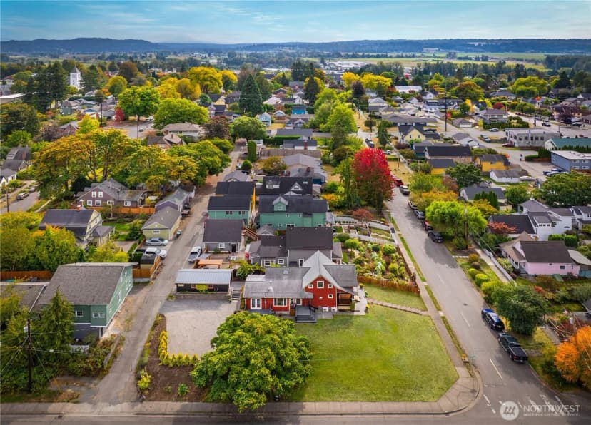 Property photo for 529 Avenue C, Snohomish photo 30