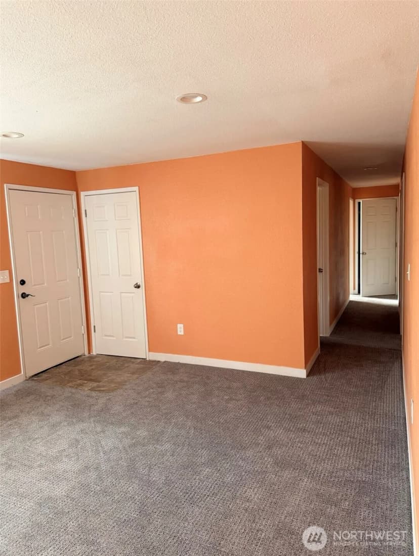 Property photo for 17106 6th Avenue Ct E, Spanaway photo 11
